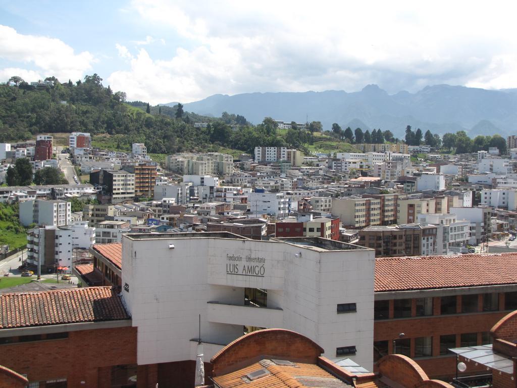 El Cable Hostal Manizales Bagian luar foto
